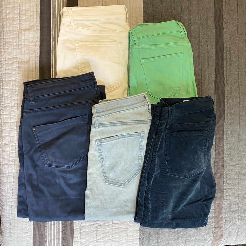 SOLD - Jeans bundle (5 pairs, size 26/2)